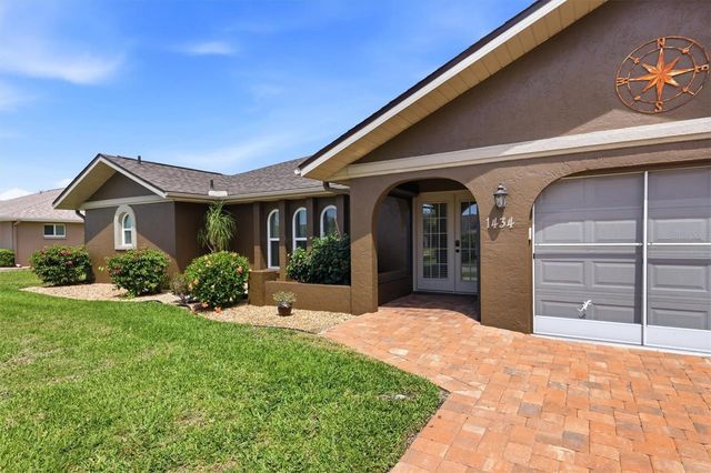1434 ROOSEVELT DRIVE, Venice, FL 34293