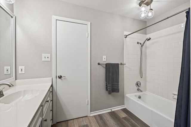 160 Santa Monica Drive, Mabank, TX 75156