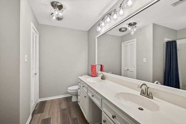 160 Santa Monica Drive, Mabank, TX 75156