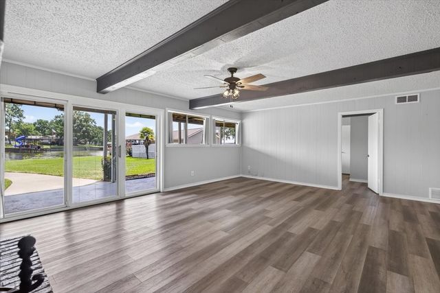 160 Santa Monica Drive, Mabank, TX 75156