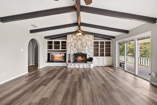 160 Santa Monica Drive, Mabank, TX 75156