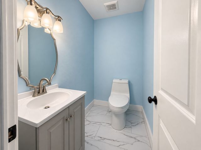 258 Cross St, Winchester, MA 01890