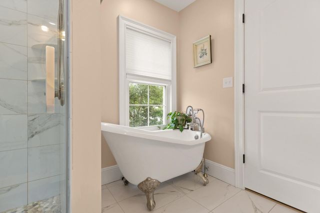 258 Cross St, Winchester, MA 01890