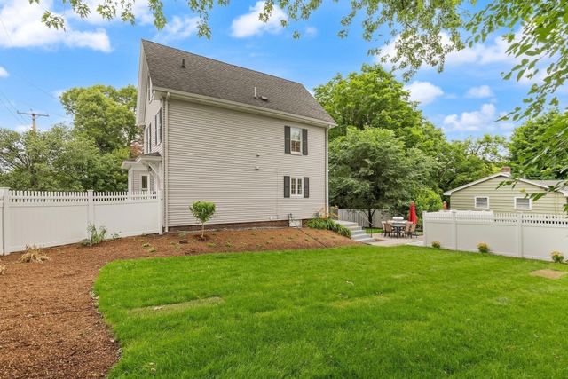 258 Cross St, Winchester, MA 01890