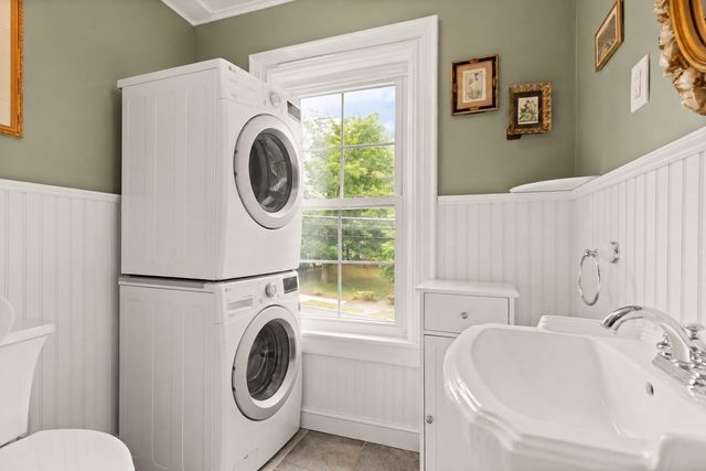 258 Cross St, Winchester, MA 01890