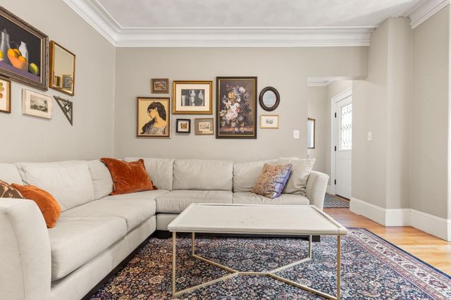 258 Cross St, Winchester, MA 01890