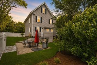 258 Cross St, Winchester, MA 01890