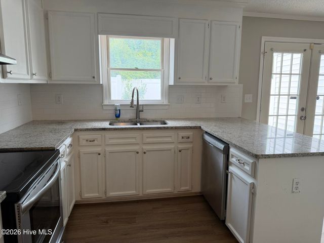 1101 Grovemont Drive A8, Greenville, NC 27834