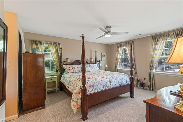 179 Stony Ridge CT, Newport News, VA 23608