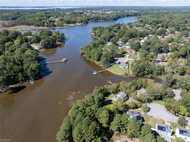 179 Stony Ridge CT, Newport News, VA 23608