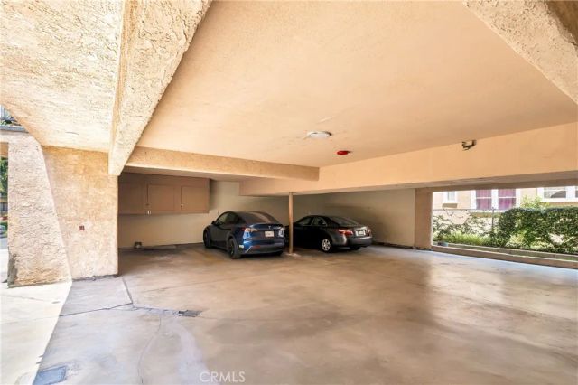1614 E Chevy Chase Drive 2, Glendale, CA 91206