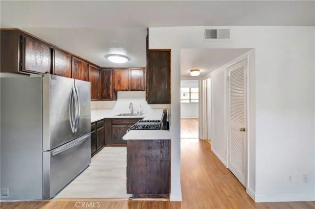 1614 E Chevy Chase Drive 2, Glendale, CA 91206