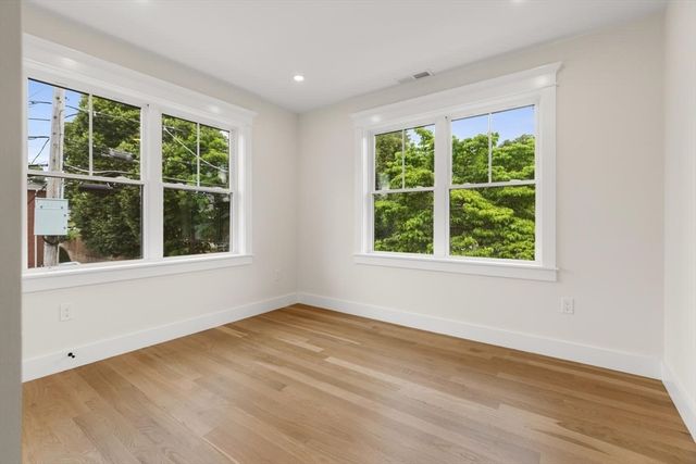 199 Lexington St 199, Watertown, MA 02472