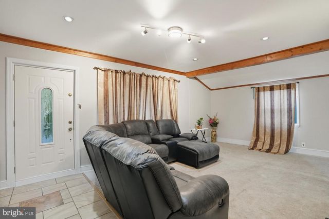 322 TULPEHOCKEN AVE, Elkins Park, PA 19027