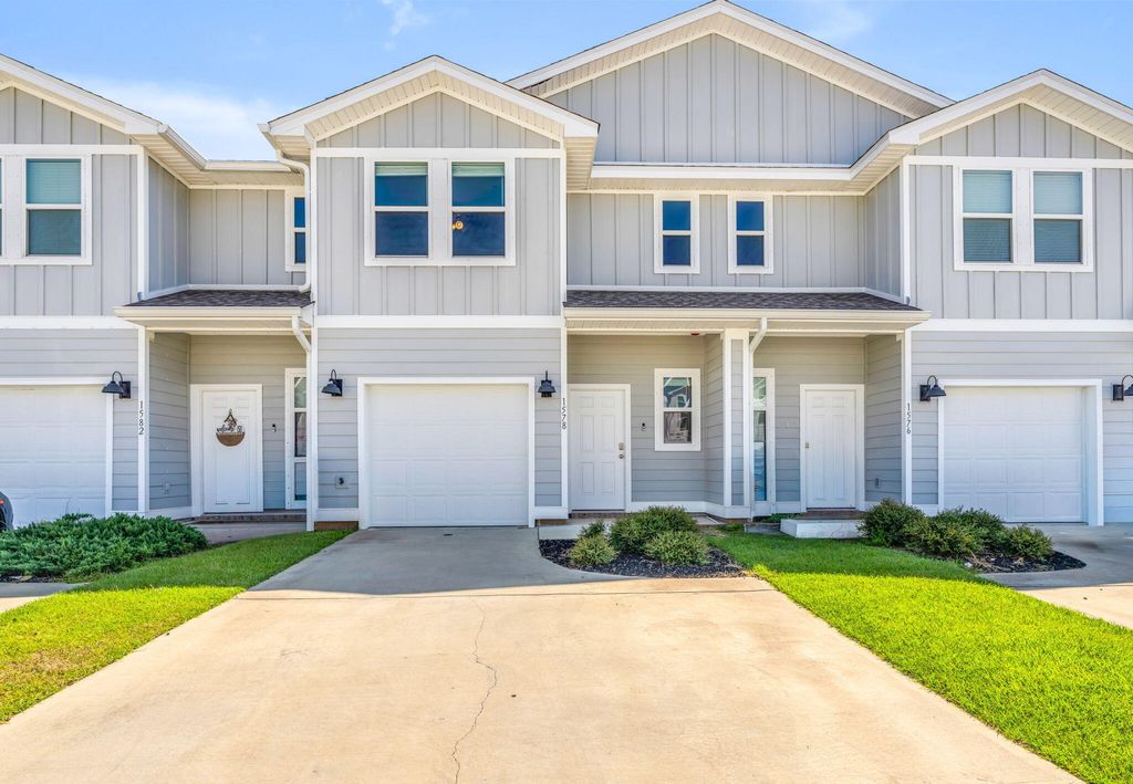 1578 Iroquois Court, Pensacola, FL 32534