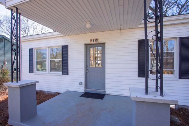 4319 Woods St, Old Hickory, TN 37138