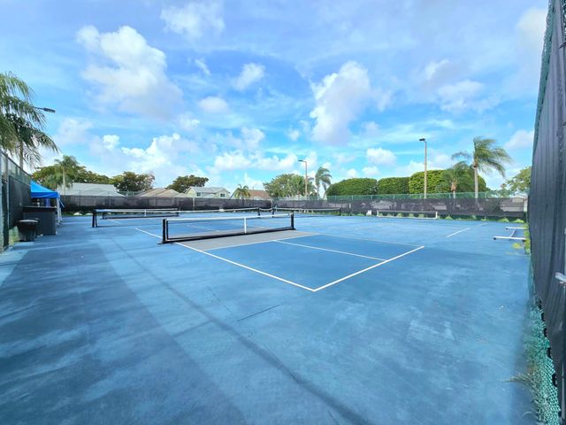 7725 Mansfield Hollow Road, Delray Beach, FL 33446