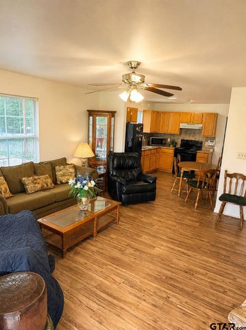 414 Tobe, Gilmer, TX 75645