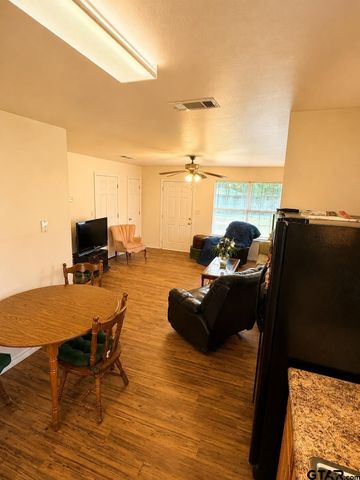 414 Tobe, Gilmer, TX 75645