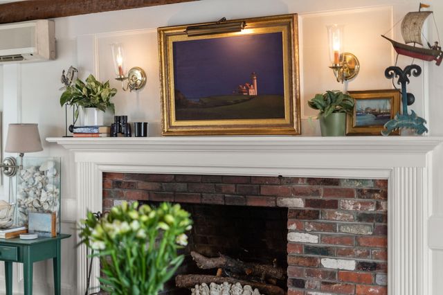 558A Commercial Street, Provincetown, MA 02657