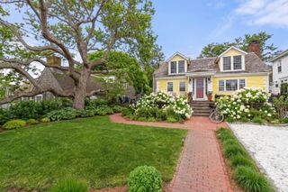 558A Commercial Street, Provincetown, MA 02657