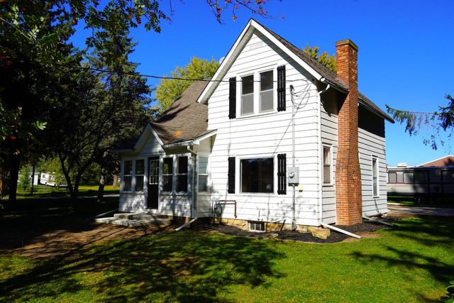 228 Coon Prairie AVENUE, Westby, WI 54667