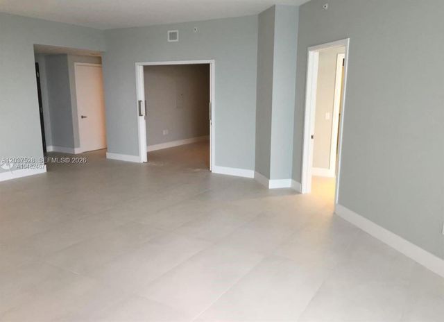 17301 Biscayne Boulevard 1604, North Miami Beach, FL 33160
