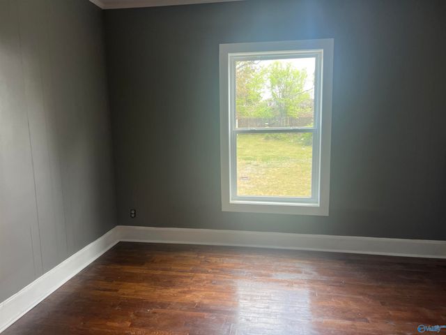 208 S 8th Street, Gadsden, AL 35903