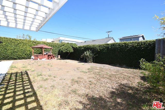 3414 W 52nd Street, Los Angeles, CA 90043
