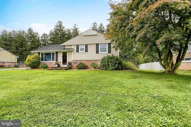 2700 ROYAL, Lancaster, PA 17603