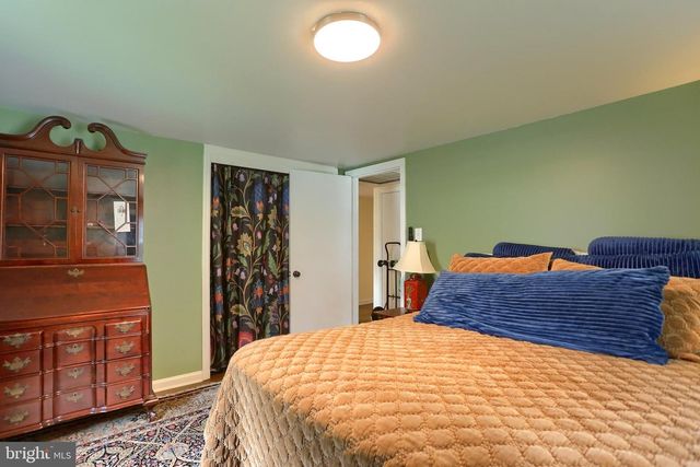 2700 ROYAL, Lancaster, PA 17603