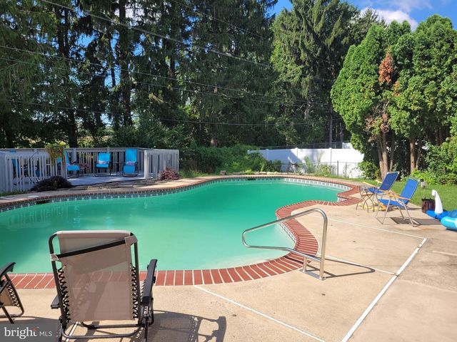 2700 ROYAL, Lancaster, PA 17603