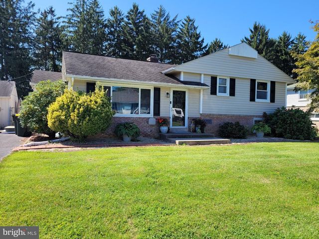 2700 ROYAL, Lancaster, PA 17603