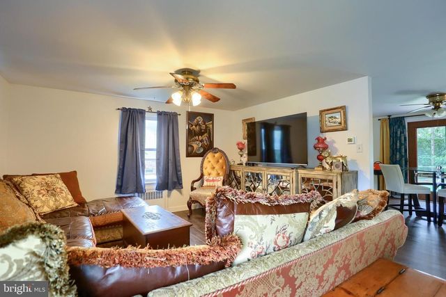 2700 ROYAL, Lancaster, PA 17603
