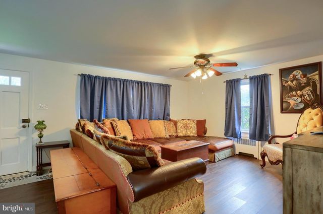 2700 ROYAL, Lancaster, PA 17603
