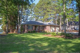 18 Sandy Point, Sanford, NC 27332