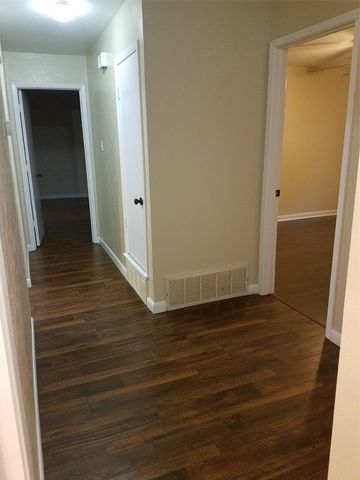 1702 Acorn Drive, Euless, TX 76039