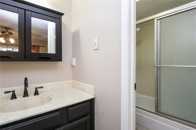 1702 Acorn Drive, Euless, TX 76039