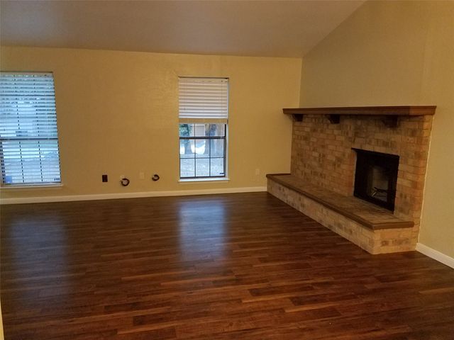 1702 Acorn Drive, Euless, TX 76039