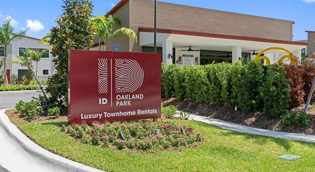 1001 NE 58th St A, Oakland Park, FL 33334
