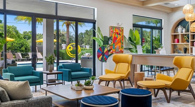 1001 NE 58th St A, Oakland Park, FL 33334