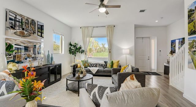 1001 NE 58th St A, Oakland Park, FL 33334