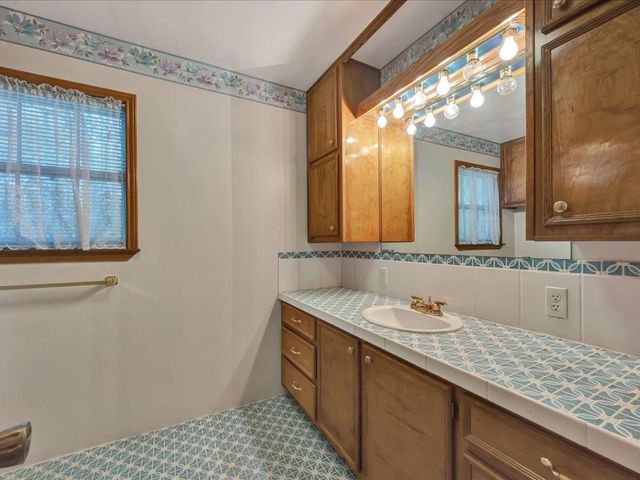 235 County Barn Rd, Lufkin, TX 75904