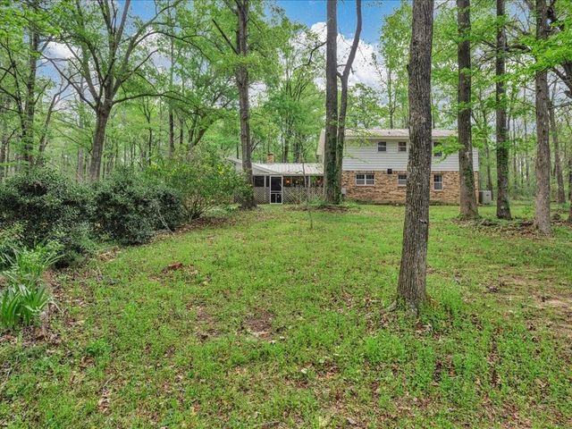 235 County Barn Rd, Lufkin, TX 75904