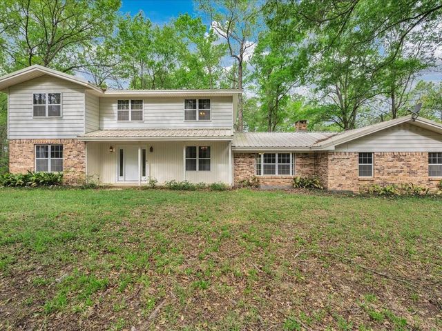 235 County Barn Rd, Lufkin, TX 75904