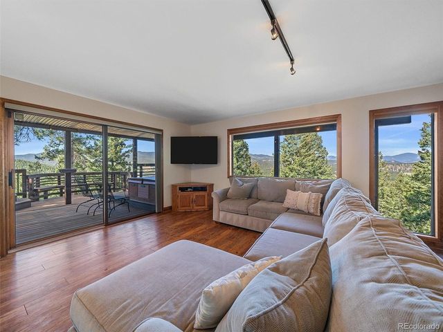 26591 Wolverine Trl, Evergreen, CO 80439