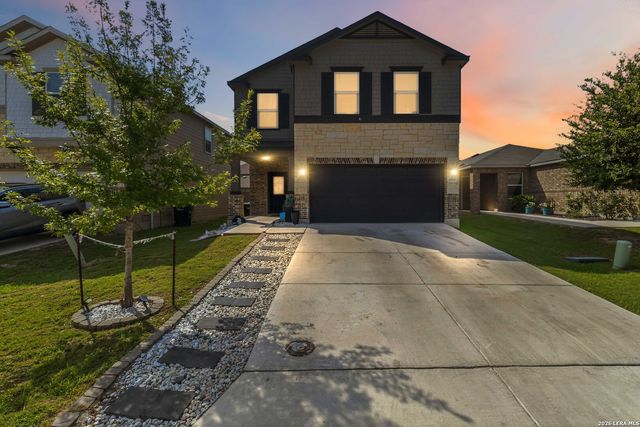 1918 BRANDYWINE DR, New Braunfels, TX 78130