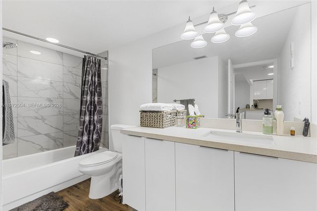 2704 NW 104th Ave 306, Sunrise, FL 33322