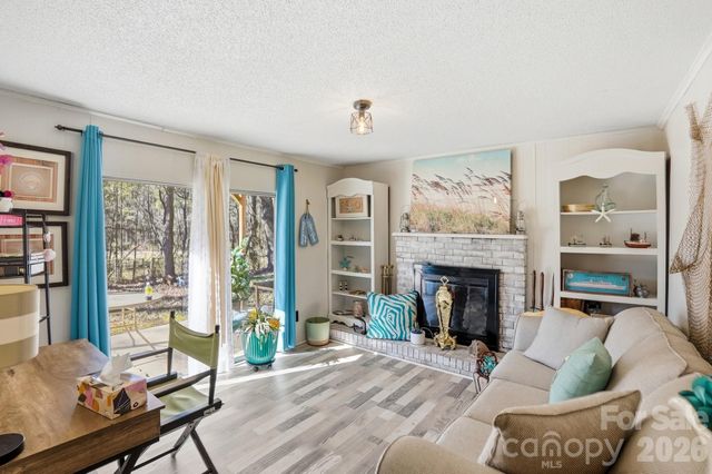 343 Carr Road, Dallas, NC 28034