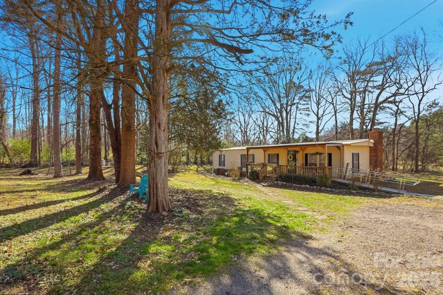 343 Carr Road, Dallas, NC 28034